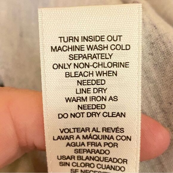 Chicos Ombre V-Neck Blouse Womens Size XL Flowy Lightweight Long Sleeve - Picture 7 of 7